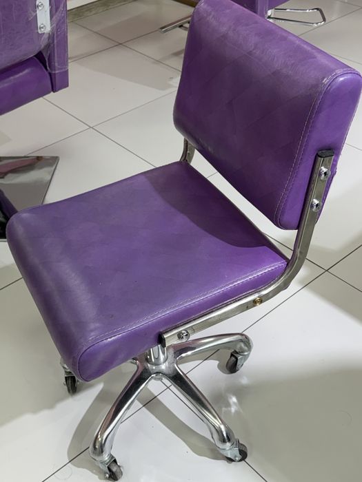 Кресло маникюрные