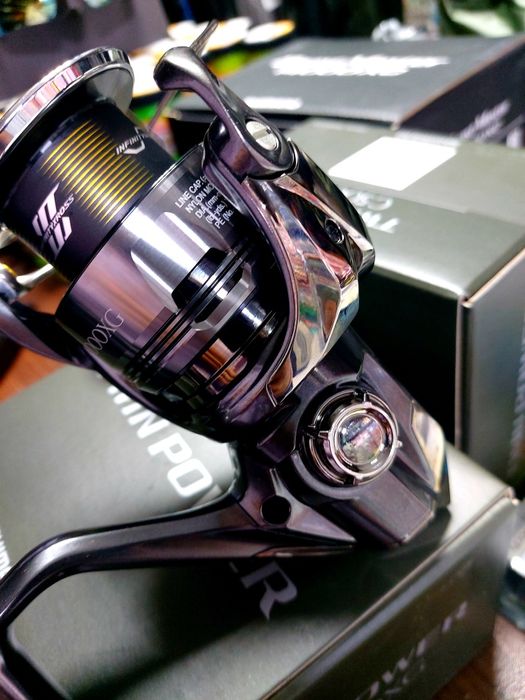 Макара Shimano Twin Power  FE 4000 XG - 2024/FE C5000XG /SW 6000 XG C