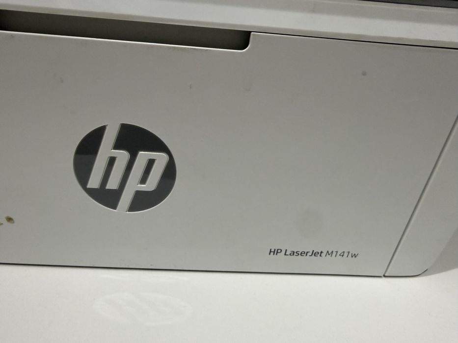 Принтер Нp laser jet M141w