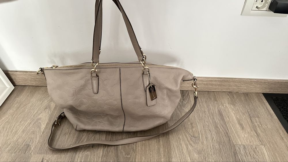 Geanta piele Coach