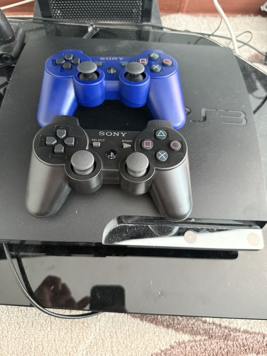Продам плейстейшен ps 3 торг уместен