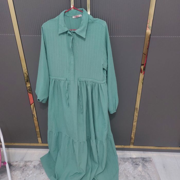 Продам платье бу