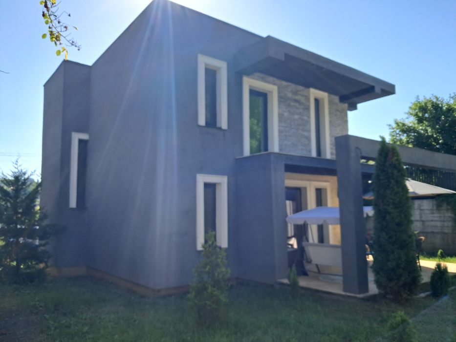 Casa 2020,zona centrala,Tg Cucu-Pod de Fier