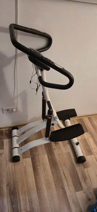 Vând Stepper ca Nou