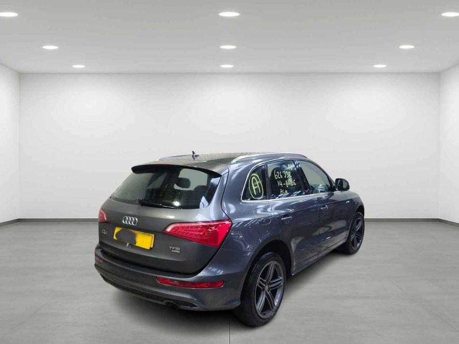 Dezmembrari dezmembrez Audi Q5 (8RB) 2.0 TFSI cod motor CNCD