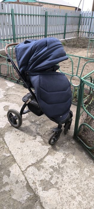 Продаётся коляска детская.
