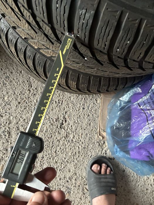 Anvelope Iarna Nokian 235/55/R18, an 2023