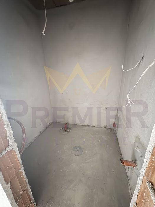 Продава се Тристаен апартамент в София, Полигона - 123 кв.м за 2269 €/кв.м - Снимка #4