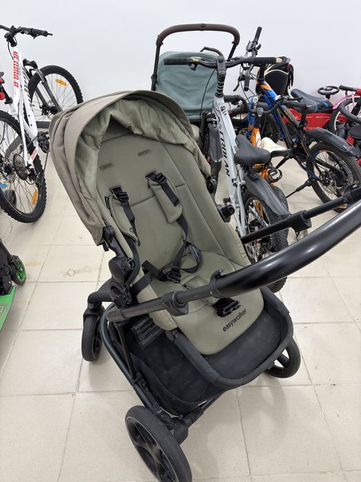 Продам коляску Easy walker Harvey