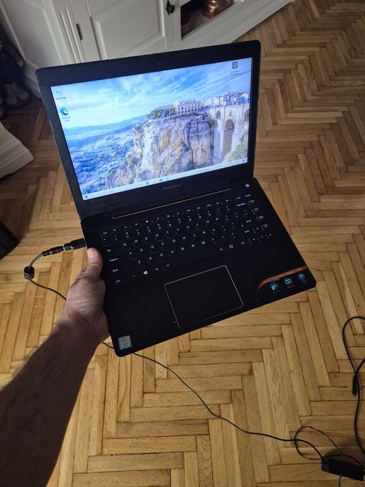 Laptop slim Lenovo i7 ssd ddr4