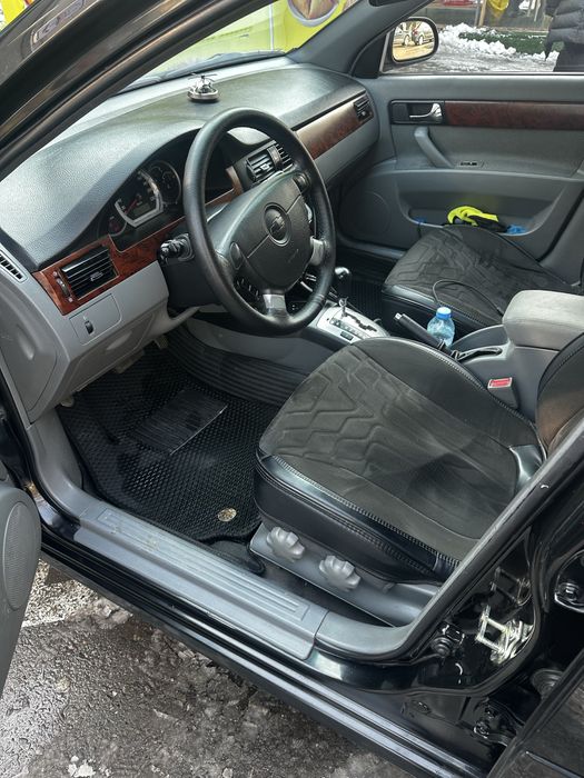 Продается Lacetti 1.8 AT