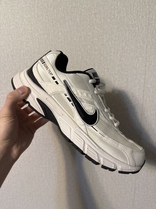 Кроссовки Nike Initiator