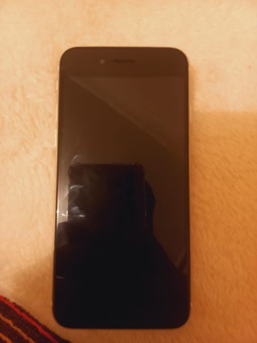 Iphone se продается