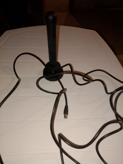 Стайна антена ,магнитна