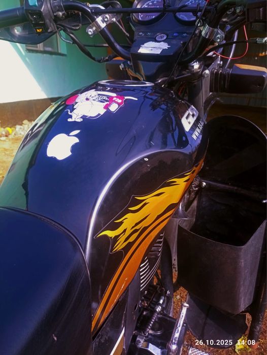 Мотоцикл Suzuki GSX 200