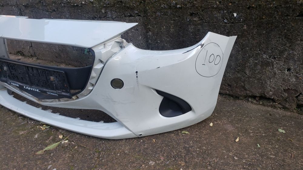 Предна броня Мазда 2, 2011-2019г. predna bronq Mazda 2, 2011-2019g.