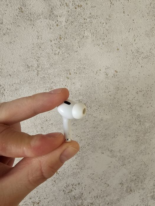 Airpods pro 2 type c left левое ухо левый наушник
