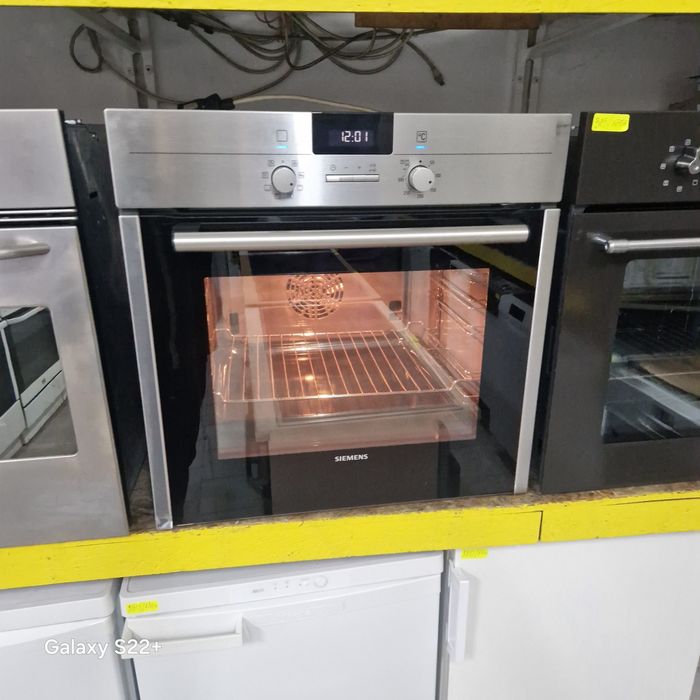 Фурна за вграждане SIEMENS Pyrolyse