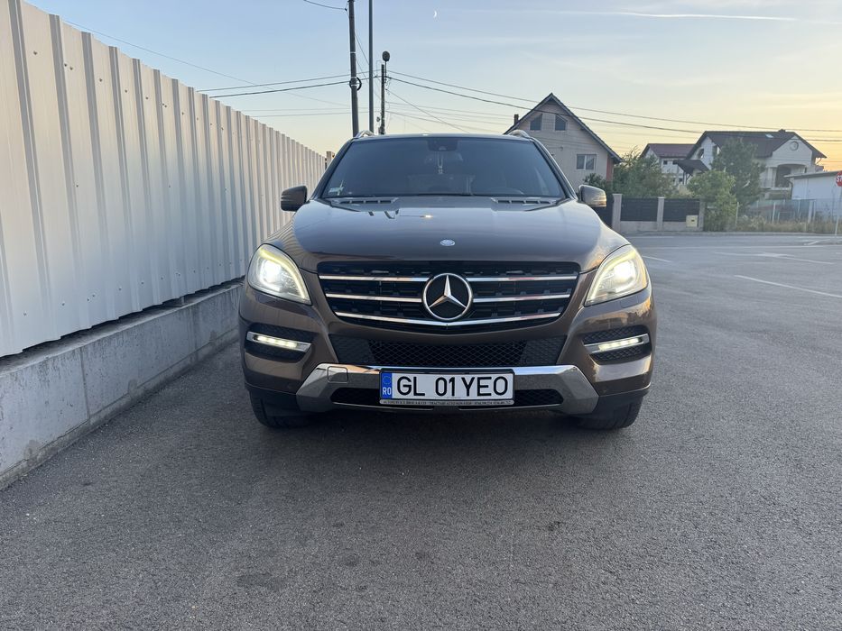 Mercedes ML350 4MATIC 3.0d 258cp Suspensie Aer Fiscal pe loc variante cu auto mai ieftin