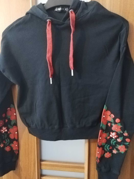 Hanorac cu gluga si imprimeu cu flori