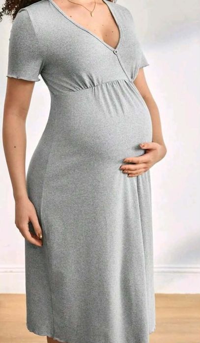 Нощница за кърмачки и рокля за ежедневна употреба