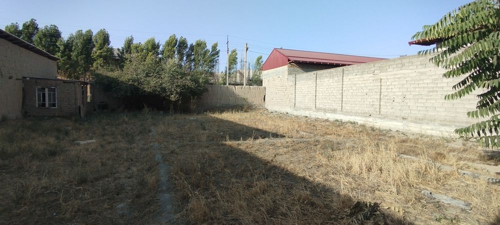 Продается земельный участок 

---

Продаётся земельный участок — 5.5 с