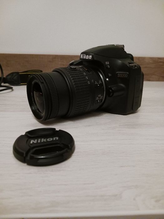 Камера Nikon D3200