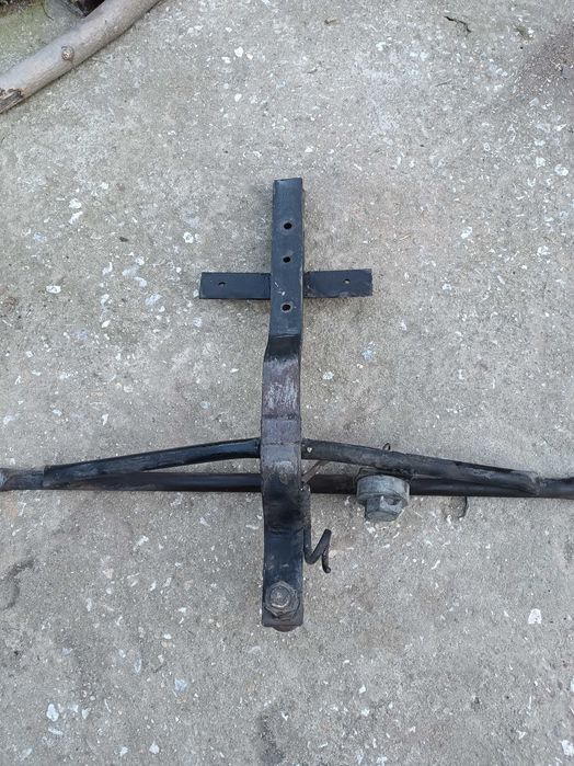 Теглич за лек автомобил- използван.