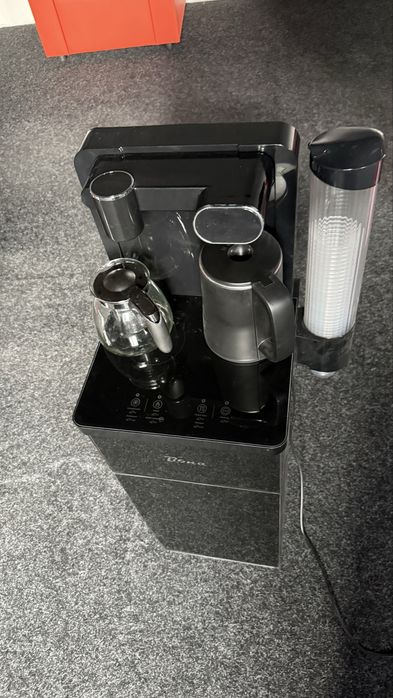 Продам диспенсер для воды