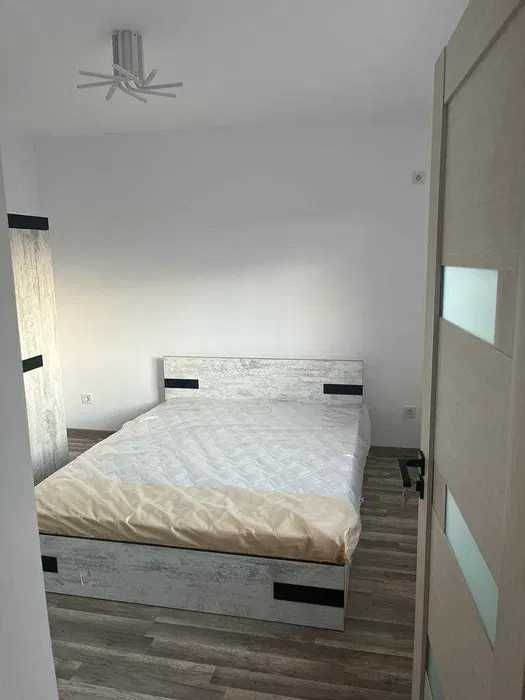 Garsoniera in bloc nou