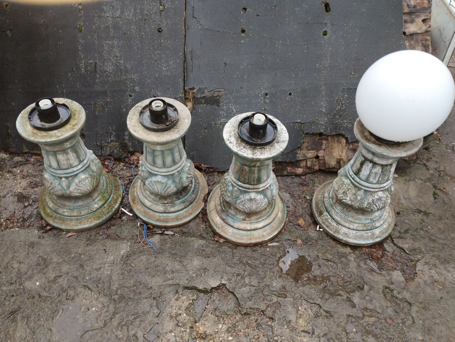 Дворни осветителни тела.