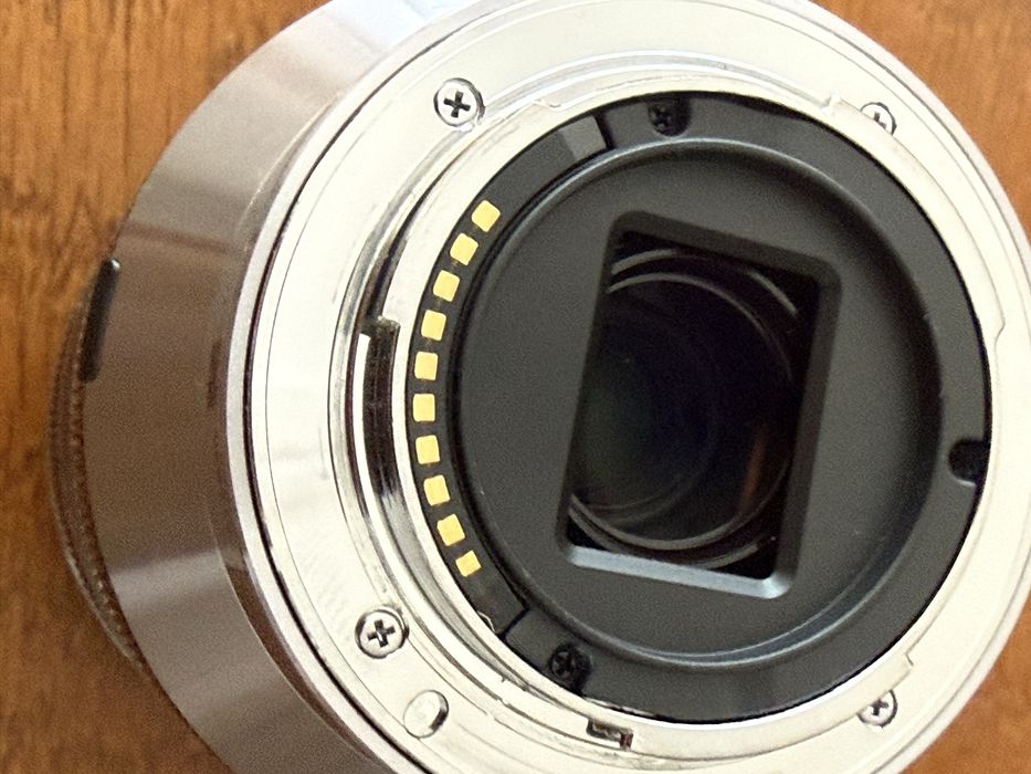 Obiectiv sony 18-200 mm cu stabilizare in stare impecabila