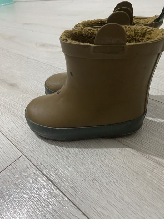Детские резиновые сапоги