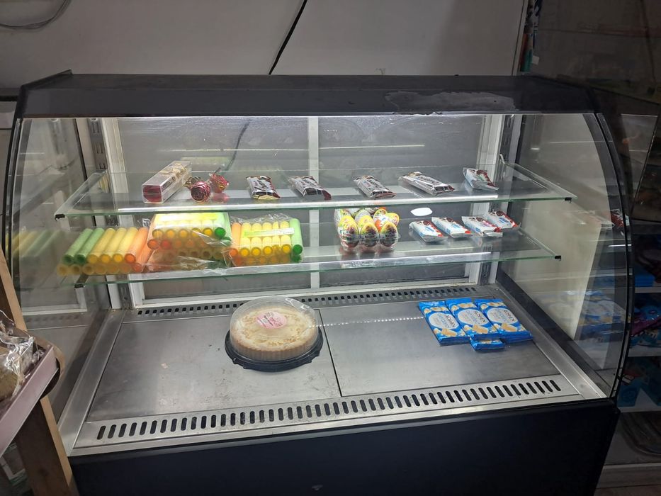 Продам морозильник