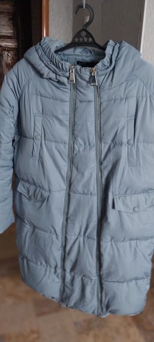 Продам куртку. Теплая очень.  Покупала для себя.