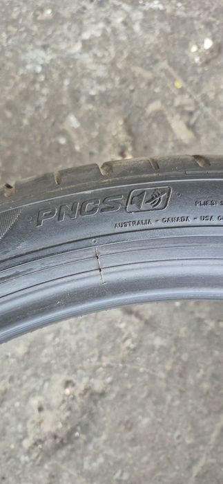 4 anvelope vara Pirelli 255/35/21.Pretul este pe bucata.