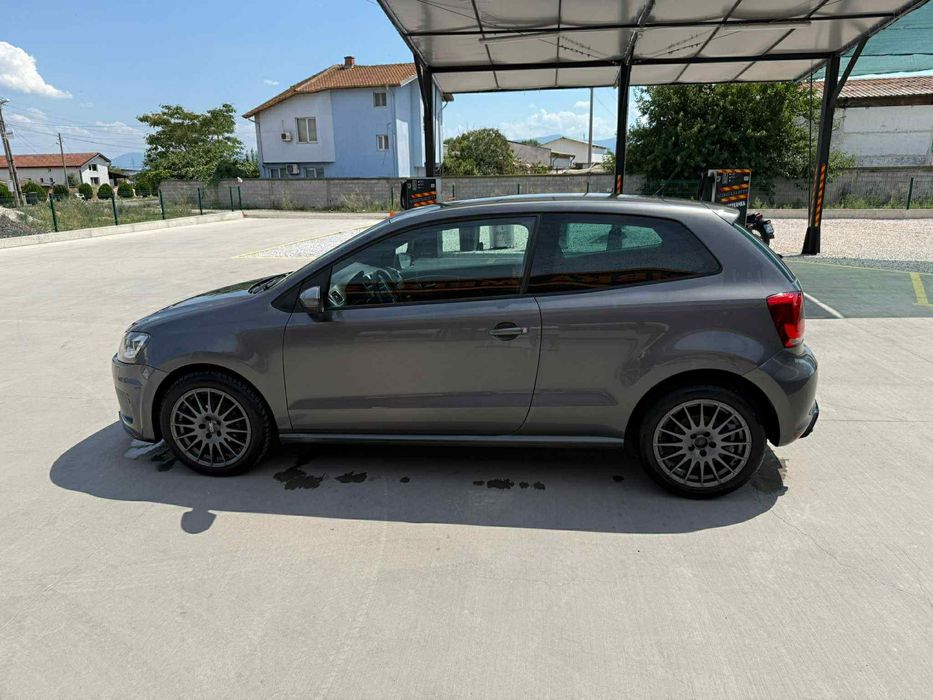 VW Polo 1.6 TDI Автоматик