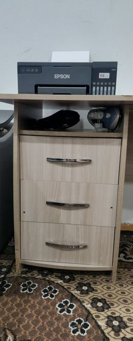 Продам 2 стола самовывоз