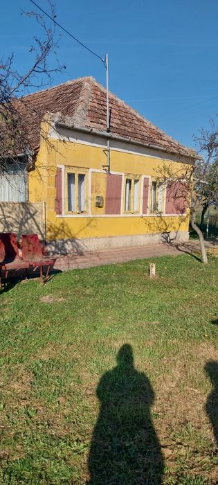 Casă de vânzare, 1711m2  53ooo euro
