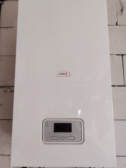 Centrală electrică RAY Protherm 24KE