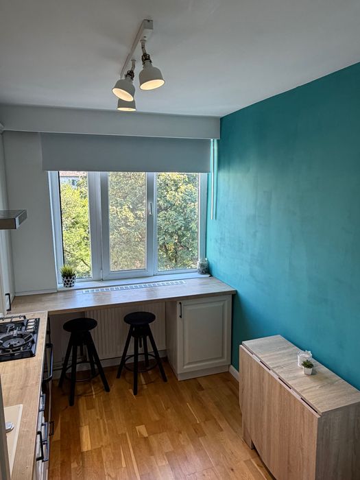 Închiriez apartament