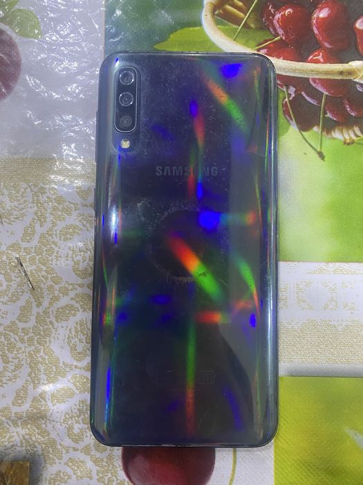 Samsung A50 sotladi