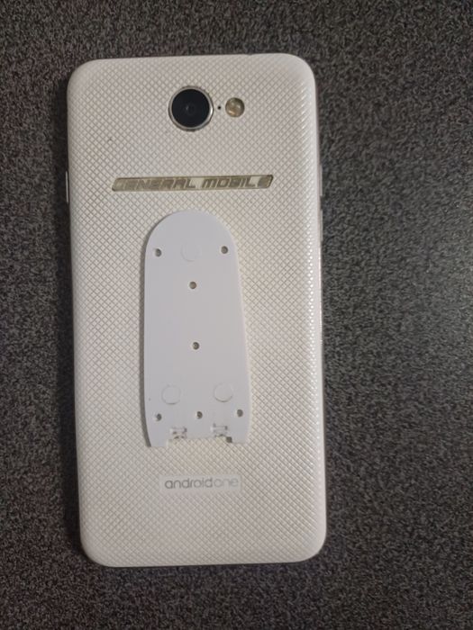 Smartfon General mobile 6d model 32 gb xotira