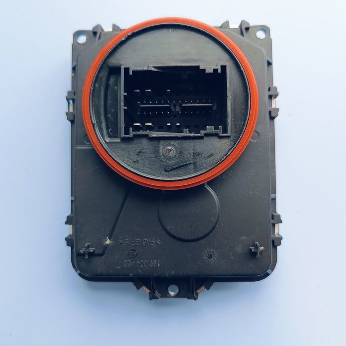 Оригинален лед модул за фар,VW Arteon 2017- VW Tiguan II 8V0907399B