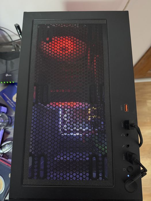 Геймърски настолен компютър