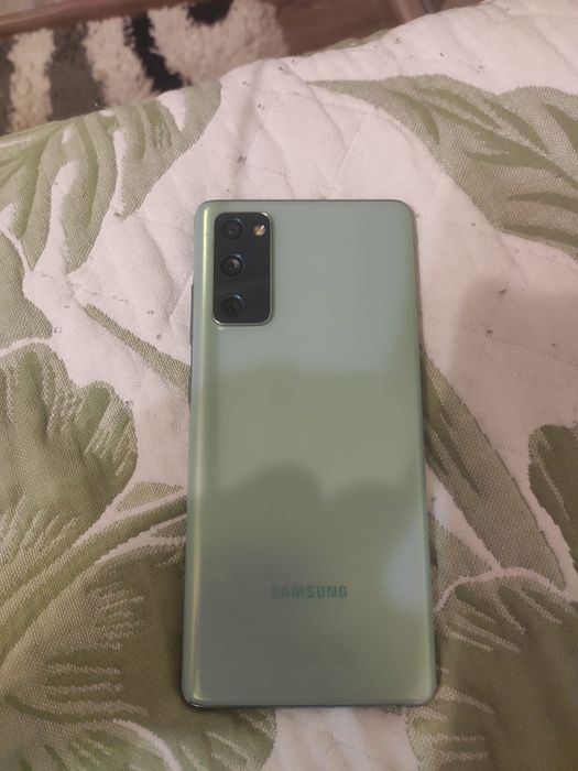 Обменяю или продам Samsung S20 fe