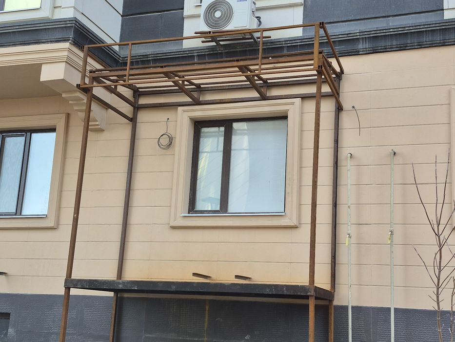 Лестница магазин у дома