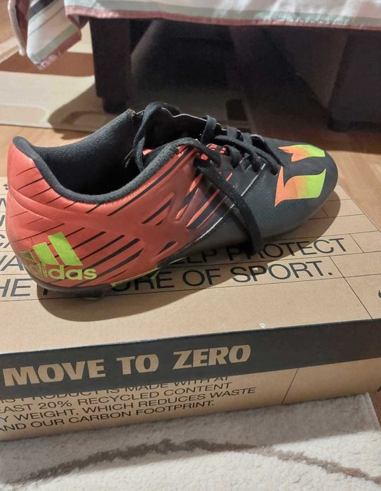 бутонки оригинални