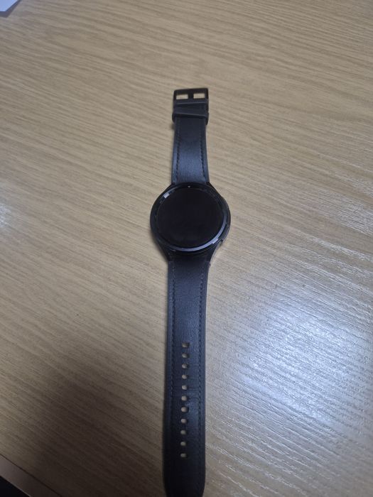 Срочно продаю часы