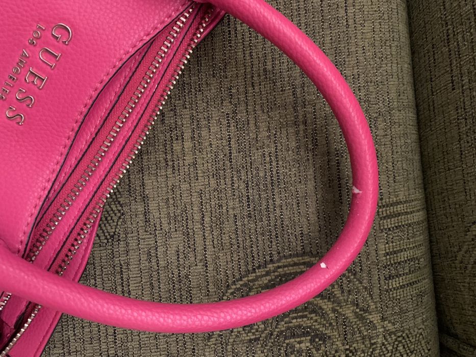 Чанта Guess,цикламено